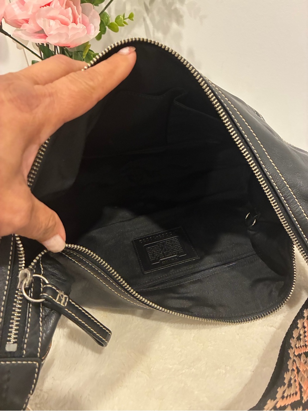Coach Soho 10032 Black Leather Hobo Shoulder Bag Contrast Stitching Y2K - Picture 8 of 15
